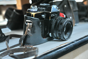 aparat foto zenit vanzare politia maramures pret 20 lei