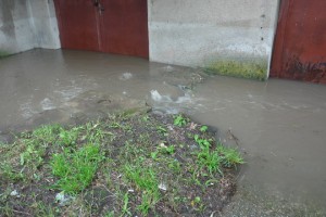 apa canal inundatii baia mare strada dragos voda vital sa
