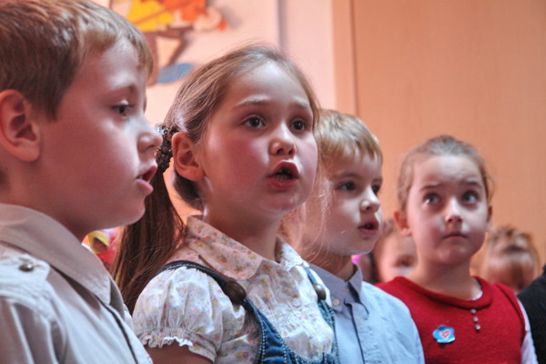 carnavalul toamnei la gradinita 28 baia mare 15