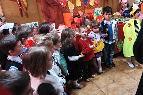 carnavalul toamnei la gradinita 28 baia mare 6
