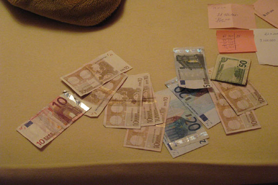 politia de frontiera bani