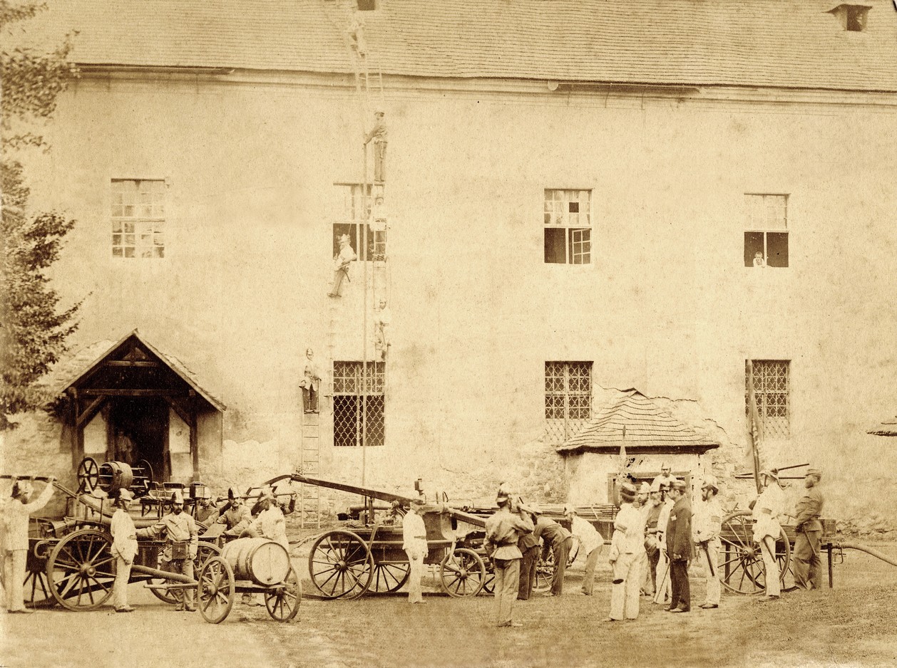 Gimnaziul Catolic din Baia Mare imagine reprezentativa din arhivă