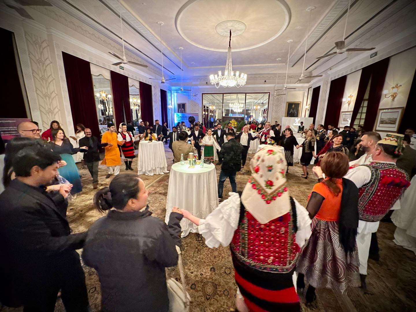 Ziua Națională a României a fost sărbătorită în India, la New Delhi. Maramureșul, reprezentat de Ansamblul Transilvania.