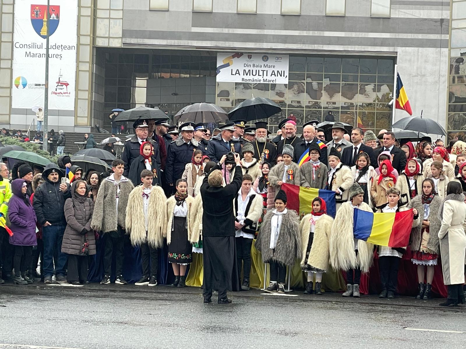 Conducerea județului Maramureș, la manifestările ocazionate de Ziua de 1 Decembrie, în Baia Mare.