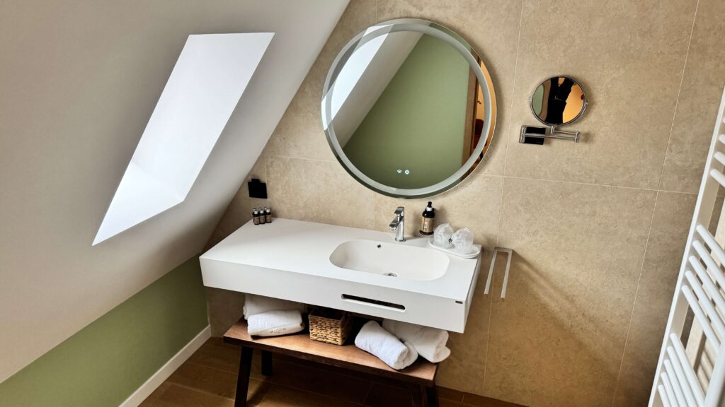 baie Hotel Valedor Busteni amenajata modern
