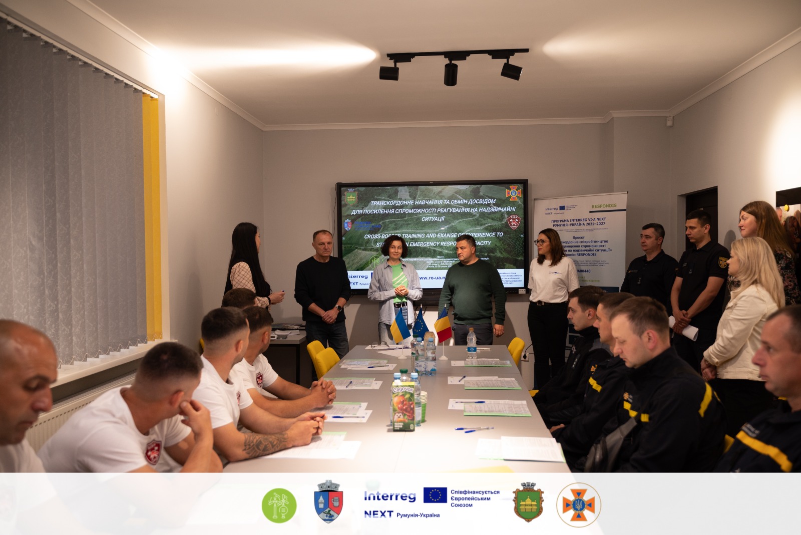 Sesiune de instruire și schimb de experiență între pompierii din România și Ucraina la Coaș