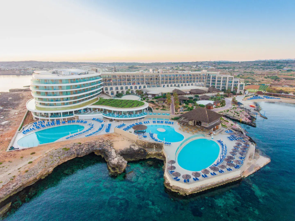 Hotel Scirocco St. Julian's affiliated by Melia, ofertă de vacanță în Malta cu zbor din Cluj